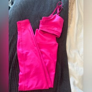 Alo Yoga, Hot Pink Women’s Workout Set, Size Large
